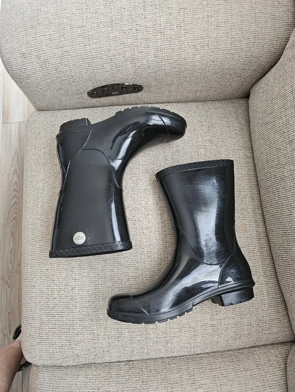 UGG Sienna Rain Boot